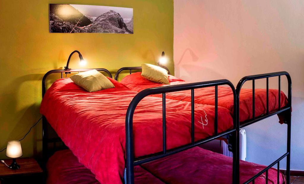 Albergue De Bolico Masca Oda fotoğraf